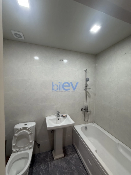 Aylıq Kirayə 3 otaqlı Yeni Tikili bina evi  80m², Sumqayıt
