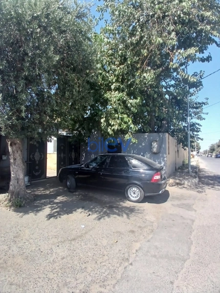 Satış 8 otaqlı Həyət evi  700m², Bakı