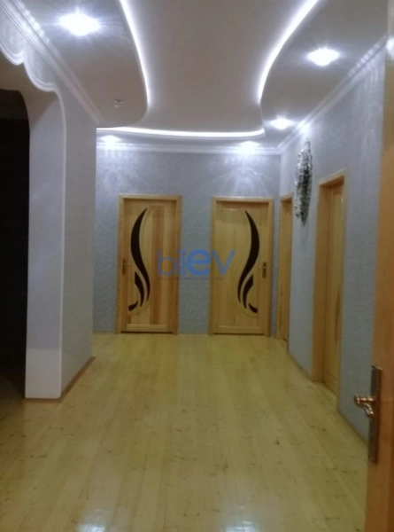 Satış 4 otaqlı Həyət evi  200m², Lənkəran