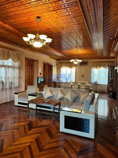 Satış 6 otaqlı Həyət evi  210m², Lənkəran