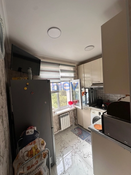 Satış 2 otaqlı Köhnə Tikili bina evi  48m², Sumqayıt