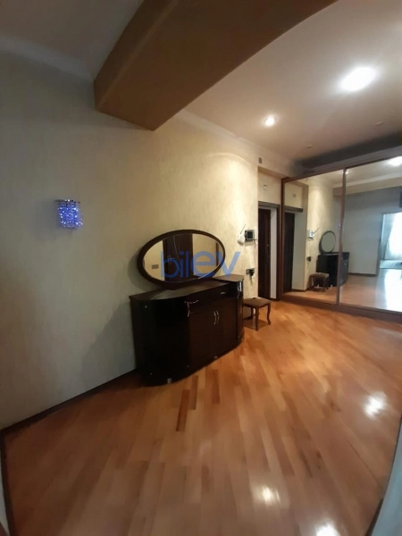Satış 3 otaqlı Yeni Tikili bina evi  121m², Bakı