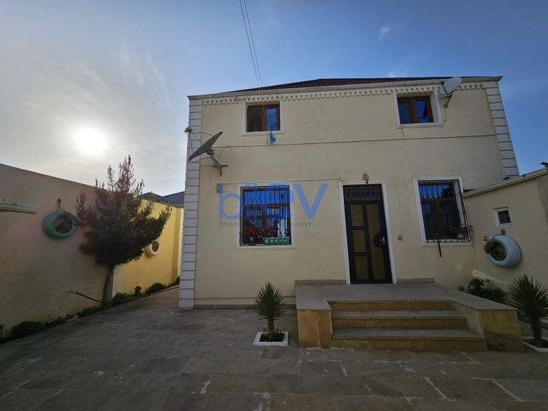 Satış 4 otaqlı Həyət evi  160m², Bakı