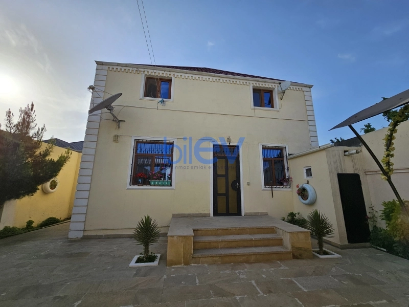 Satış 4 otaqlı Həyət evi  160m², Bakı