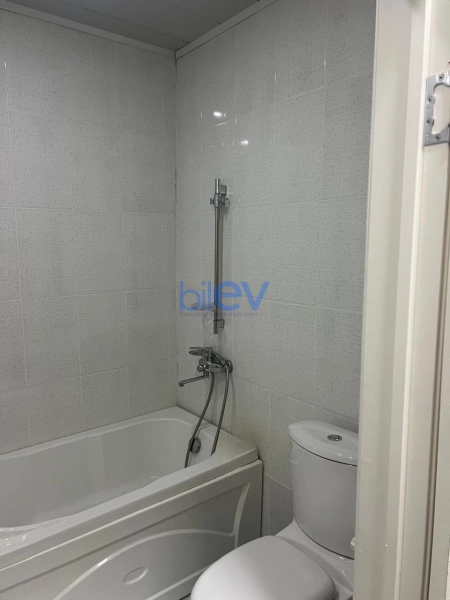 Aylıq Kirayə 1 otaqlı Yeni Tikili bina evi  40m², Bakı