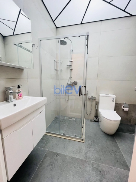 Satış 3 otaqlı Yeni Tikili bina evi  80m², Bakı