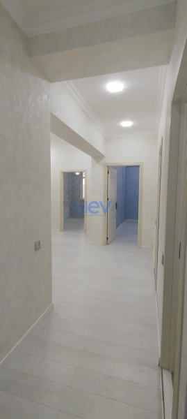 Satış 3 otaqlı Yeni Tikili bina evi  100m², Bakı