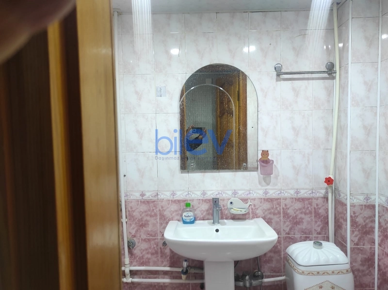 Aylıq Kirayə 2 otaqlı Köhnə Tikili bina evi  50m², Bakı