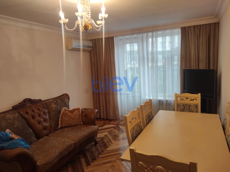 Aylıq Kirayə 2 otaqlı Köhnə Tikili bina evi  50m², Bakı