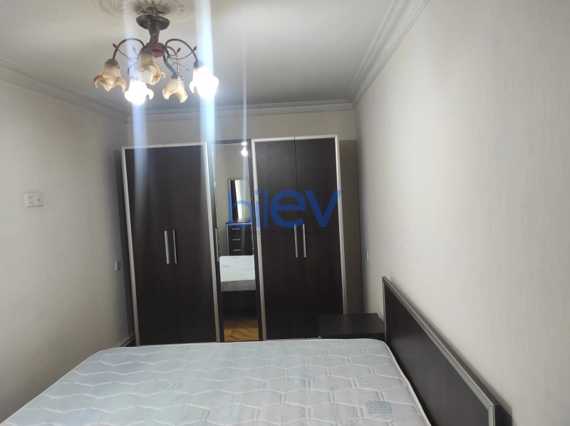 Aylıq Kirayə 2 otaqlı Köhnə Tikili bina evi  50m², Bakı