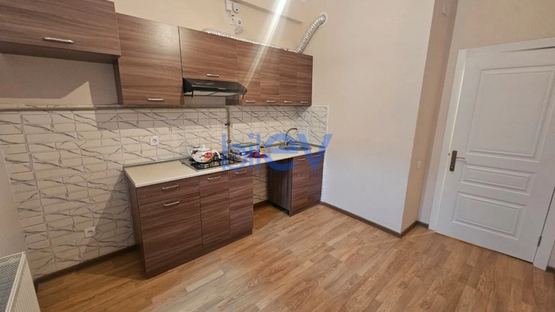 Aylıq Kirayə 3 otaqlı Yeni Tikili bina evi  90m², Bakı
