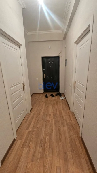 Aylıq Kirayə 3 otaqlı Yeni Tikili bina evi  90m², Bakı