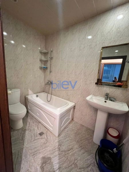 Aylıq Kirayə 1 otaqlı Yeni Tikili bina evi  40m², Bakı
