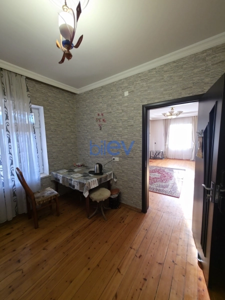 Satış 3 otaqlı Həyət evi  300m², Bakı