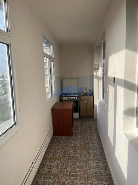 Aylıq Kirayə 2 otaqlı Köhnə Tikili bina evi  60m², Xırdalan