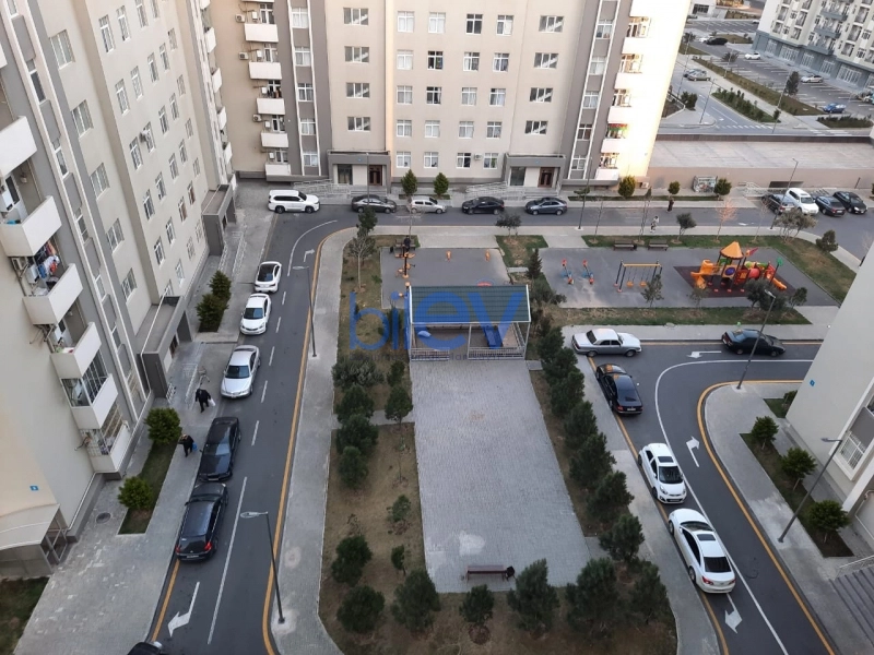 Aylıq Kirayə 3 otaqlı Yeni Tikili bina evi  85m², Bakı