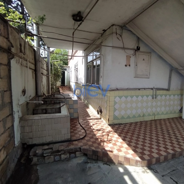 Satış 10 otaqlı Həyət evi  398m², Lənkəran