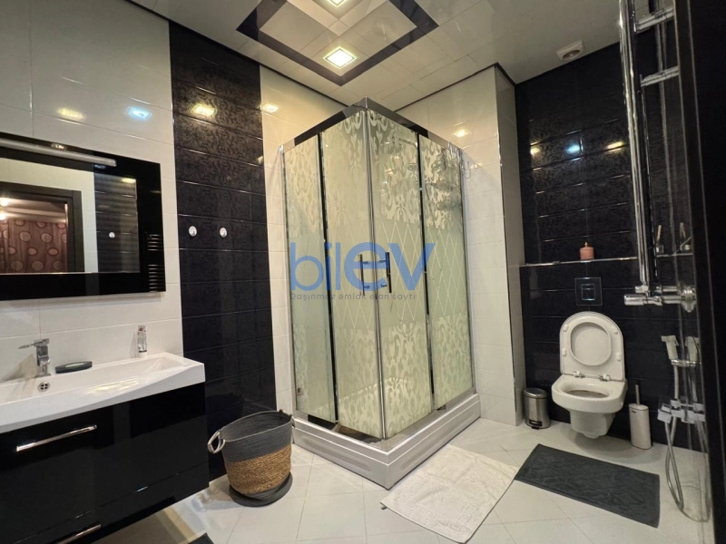 Satış 4 otaqlı Yeni Tikili bina evi  200m², Bakı