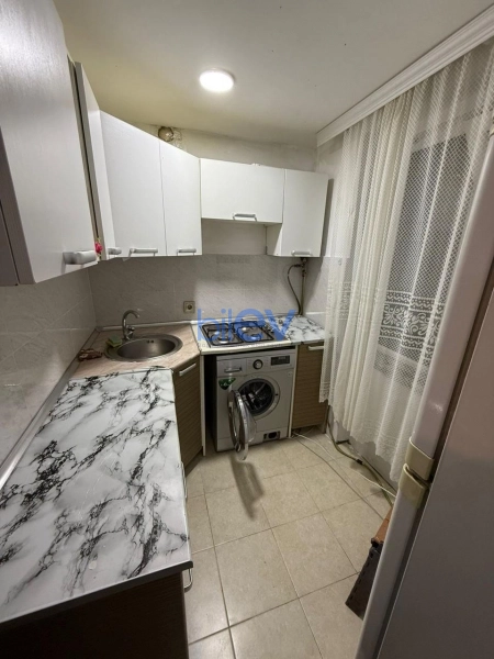 Aylıq Kirayə 3 otaqlı Köhnə Tikili bina evi  75m², Bakı