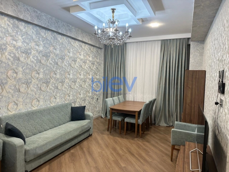 Aylıq Kirayə 3 otaqlı Yeni Tikili bina evi  110m², Bakı