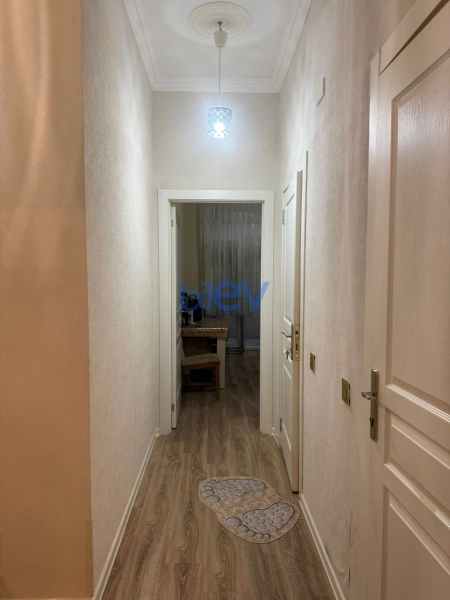 Aylıq Kirayə 3 otaqlı Yeni Tikili bina evi  80m², Bakı