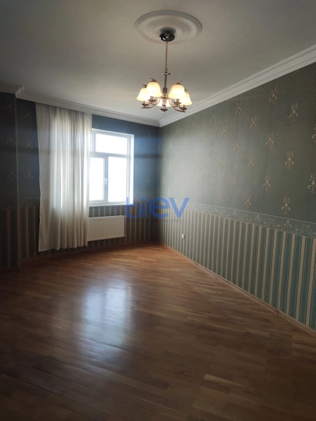 Aylıq Kirayə 4 otaqlı Yeni Tikili bina evi  142m², Bakı