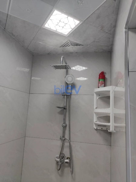 Aylıq Kirayə 3 otaqlı Yeni Tikili bina evi  75m², Bakı