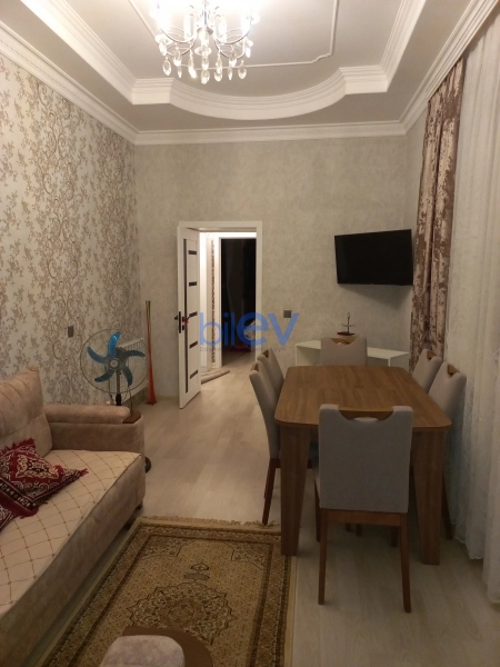 Satış 2 otaqlı Köhnə Tikili bina evi  57m², Bakı