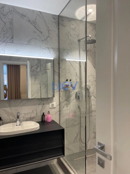 Aylıq Kirayə 3 otaqlı Yeni Tikili bina evi  110m², Bakı
