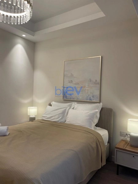 Aylıq Kirayə 3 otaqlı Yeni Tikili bina evi  110m², Bakı
