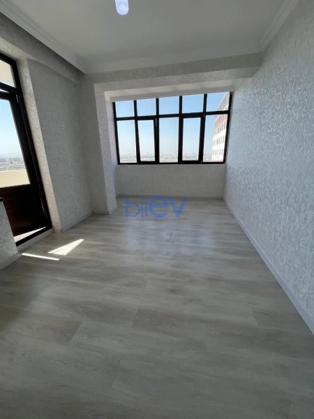 Satış 3 otaqlı Yeni Tikili bina evi  102m², Sumqayıt