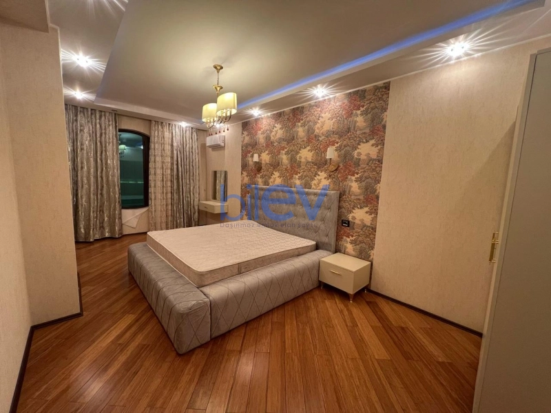 Aylıq Kirayə 4 otaqlı Yeni Tikili bina evi  200m², Bakı
