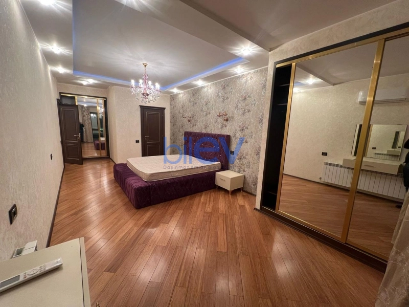 Aylıq Kirayə 4 otaqlı Yeni Tikili bina evi  200m², Bakı