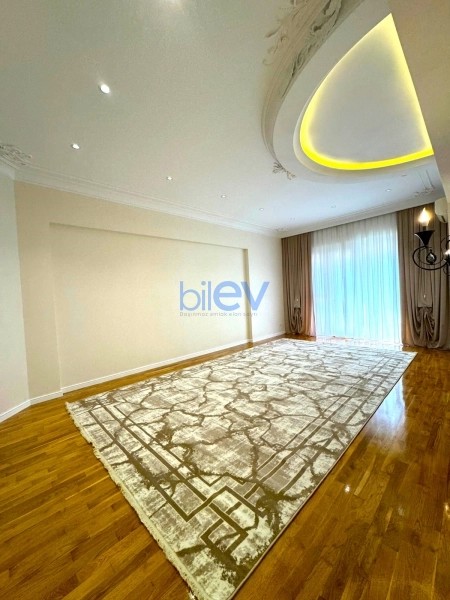 Satış 4 otaqlı Yeni Tikili bina evi  225m², Bakı