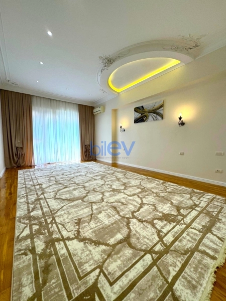 Satış 4 otaqlı Yeni Tikili bina evi  225m², Bakı