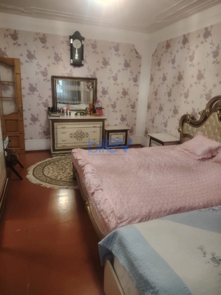 Satış 5 otaqlı Köhnə Tikili bina evi  106m², Sumqayıt
