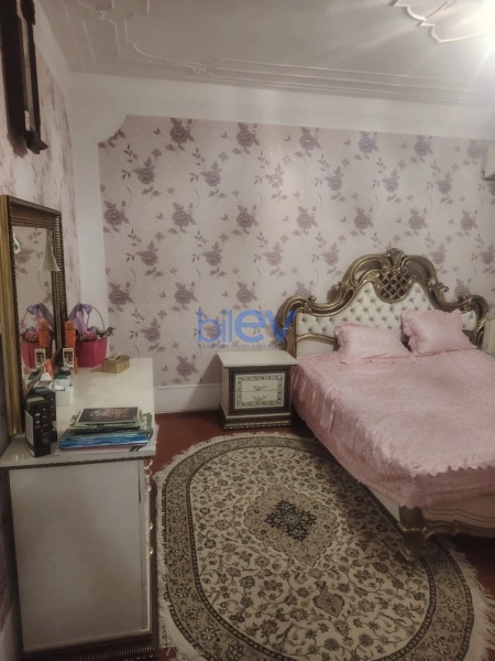 Satış 5 otaqlı Köhnə Tikili bina evi  106m², Sumqayıt