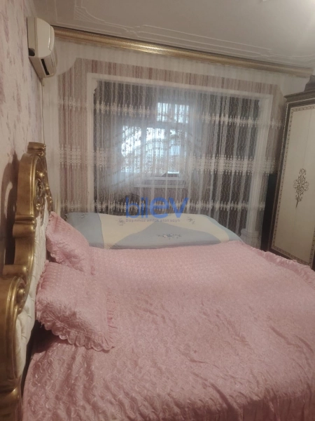 Satış 5 otaqlı Köhnə Tikili bina evi  106m², Sumqayıt