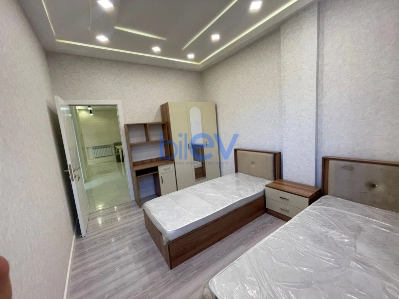 Aylıq Kirayə 3 otaqlı Yeni Tikili bina evi  110m², Bakı
