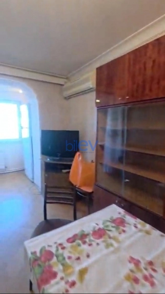 Aylıq Kirayə 3 otaqlı Köhnə Tikili bina evi  76m², Bakı