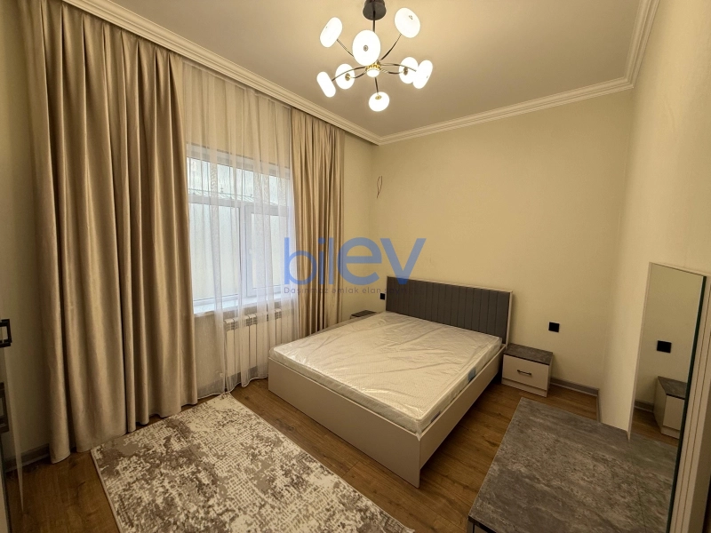 Satış 7 otaqlı Həyət evi  160m², Bakı