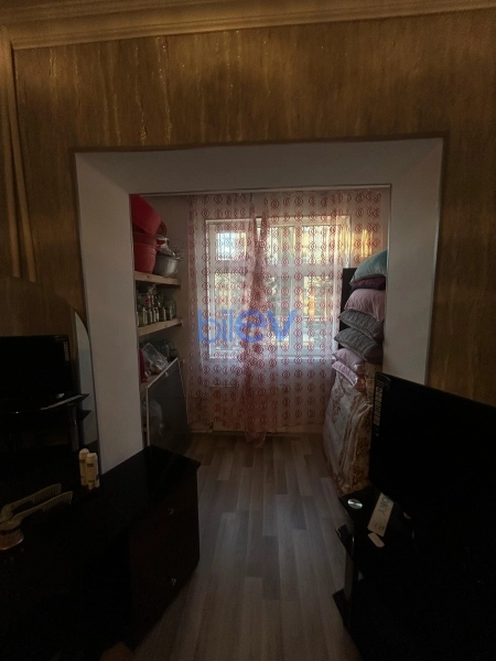 Satış 3 otaqlı Köhnə Tikili bina evi  65m², Sumqayıt
