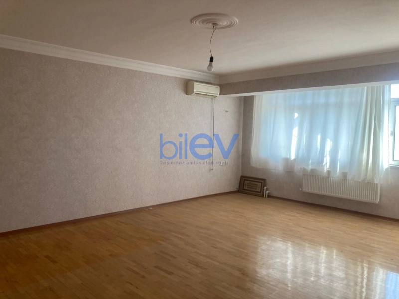 Satış 3 otaqlı Köhnə Tikili bina evi  105m², Bakı