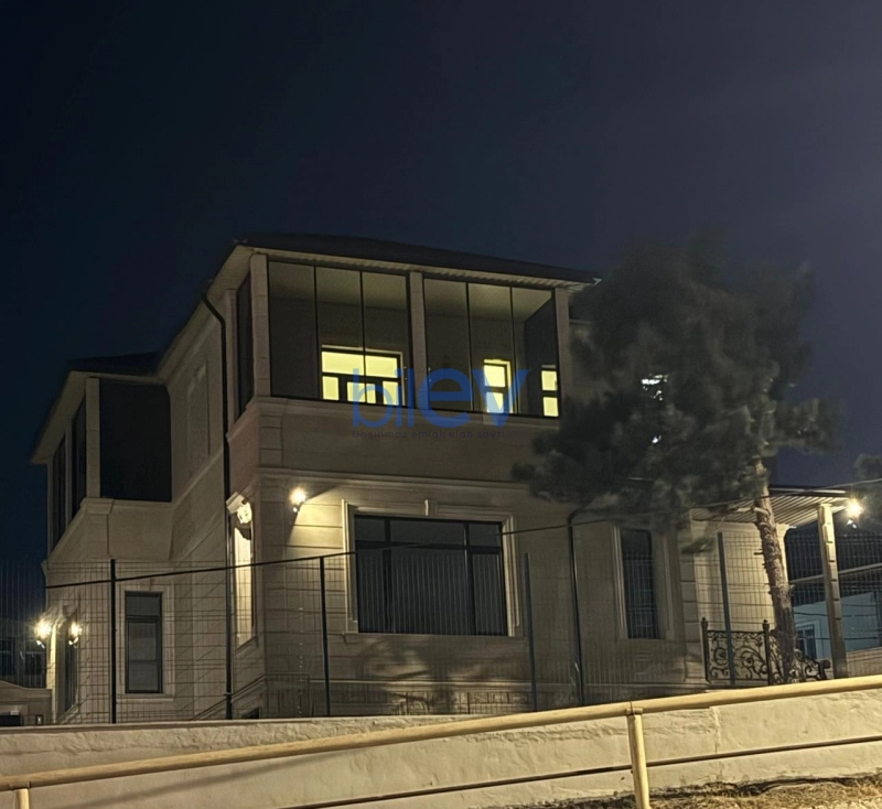 Satış 6 otaqlı Həyət evi  276m², Bakı