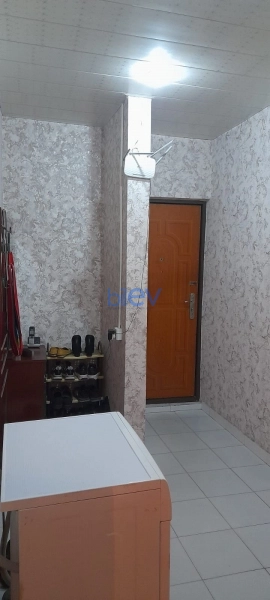 Satış 5 otaqlı Köhnə Tikili bina evi  120m², Bakı