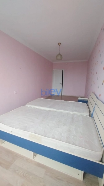 Aylıq Kirayə 3 otaqlı Köhnə Tikili bina evi  80m², Bakı