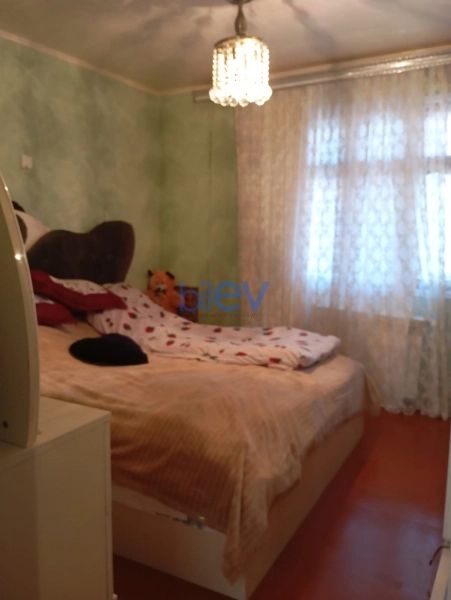 Satış 2 otaqlı Köhnə Tikili bina evi  64m², Sumqayıt