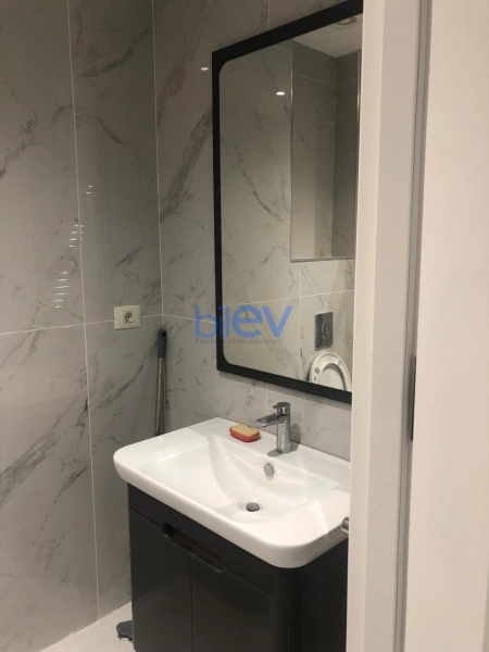 Aylıq Kirayə 2 otaqlı Yeni Tikili bina evi  75m², Bakı