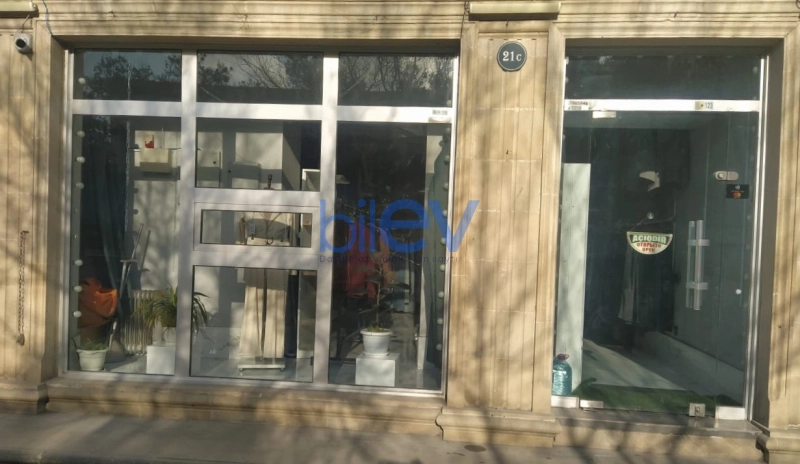 Aylıq Kirayə 1 otaqlı Obyekt  40m², Bakı