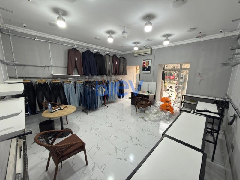 Aylıq Kirayə 1 otaqlı Obyekt  40m², Bakı